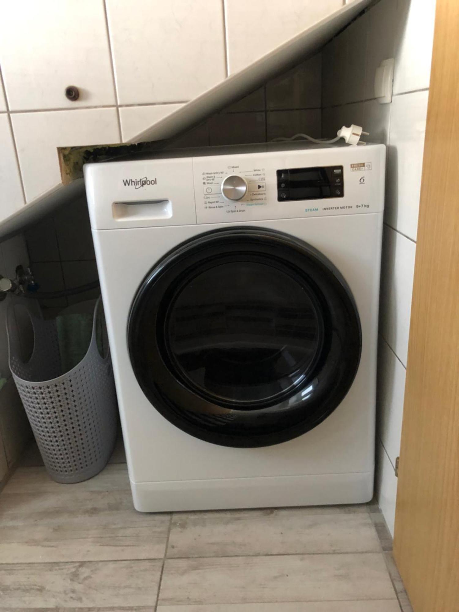 Rosa Apartment